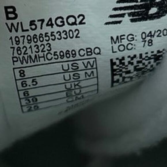 New Balance 574 Sneaker, gray with blue NEW size 8 - Picture 6 of 6